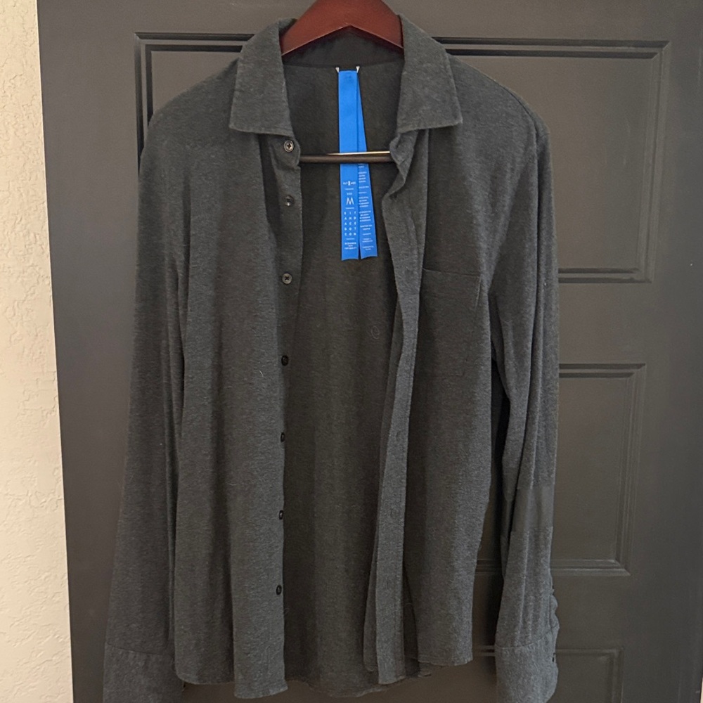 Kit and Ace Charcoal Gray Shirt